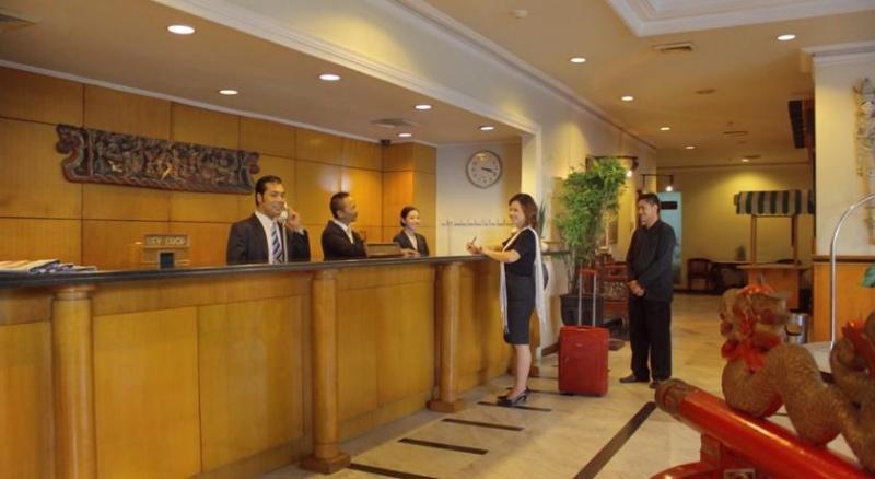 Weta International Hotel Surabaya Eksteriør bilde